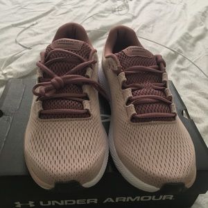 Under Armour Charged Pursuit 2